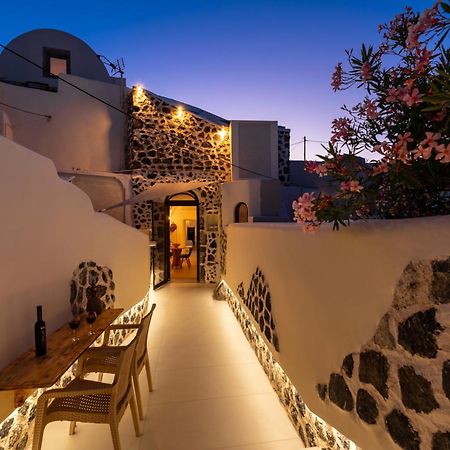 Deep Cave Suites Kontochori 费拉 外观 照片
